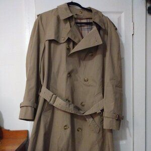 Vintage Brooks Brothers double breasted trench coat with zip out wool liner